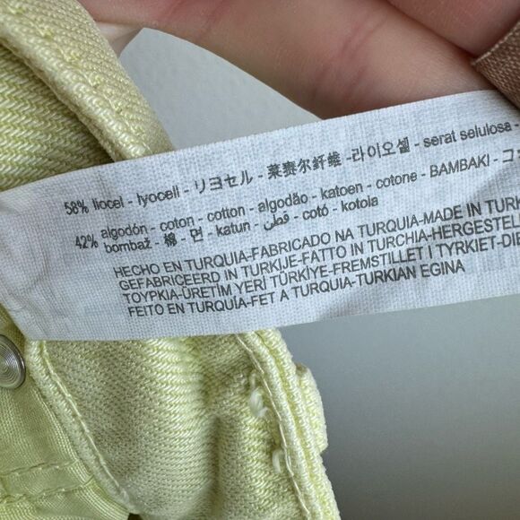 NWT Zara Wide Flare Leg Green Yellow Solid Wash Raw Hem Jeans High Rise Size 8 - Picture 5 of 5
